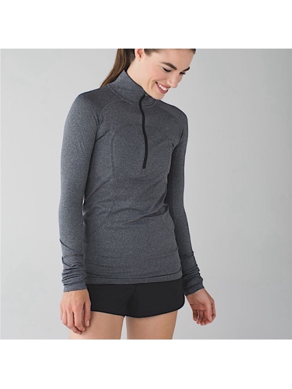Lululemon Run Swiftly Tech 1/2 Zip Sweatshirt Long Sleeeves Heather Black Size 6